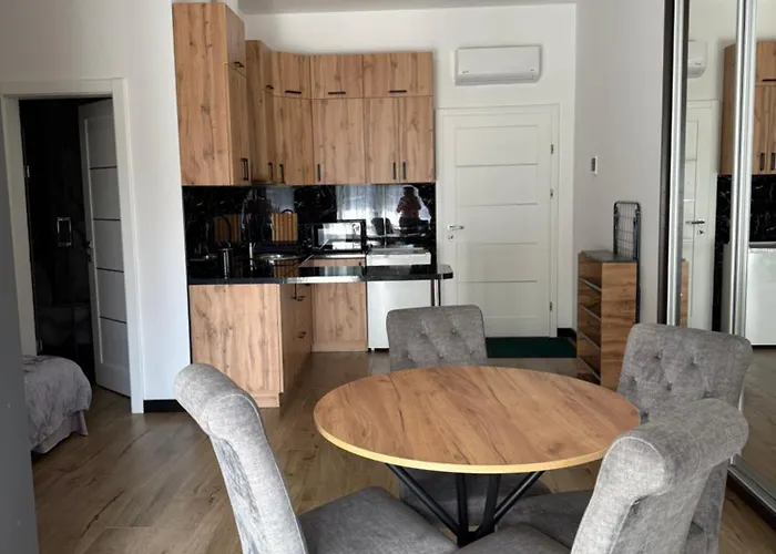 Marblehouse Apartment